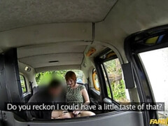 Sperma shot, Hondjeshouding, Sperma in gezicht, Vingeren, Likken, Buiten, Gezichtspunt, Tieten likken