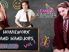 18 jahre, Grosse titten, Kompilation, Aufs gesicht abspritzen, Handjob, Student, Jungendliche (18+), Uniform