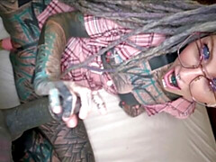 18 años, Anal, Culo grande, Mamada, Estilo perrito, Perforación, Flaco, Adolescente