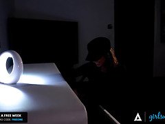 Gros seins, Face assise, Doigter, Poilue, Lesbienne, Culottes ou slips, Rugueux, Caoutchouc