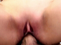 アジア人, フェラチオ, 足コキ, なめる, オマンコ, 女子高生