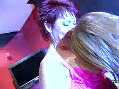 Любители, Толстушки, Британки, Семяизвержение, Сперма на лице, Толстые, Зрелые, Молоденькие