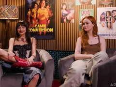 LANA SMALLS & SCARLET SKIES - Feet Pics, Clown Porn, & Shrek Dirty Talk - THE ADULT TIME PODCAST