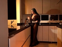 Большие сиськи, Бразильянки, Грудастые, Поцелуи, Кричащие, Тощие, Тату, Сиськи