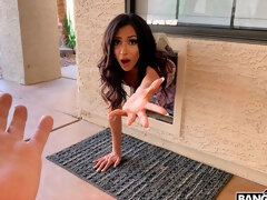 Большая жопа, Минет, Брюнетки, Застукали, Ласковые ручки, На кухне, Милф, Трусики