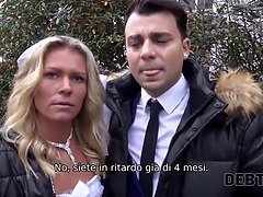 Debt4k. la cosa dolce dovrebbe restituire un sacco di soldi subito dopo il matrimonio