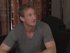 Блондинки, Минет, Массаж, Натуральные, Натуральные сиськи, Масло, Душ, Молоденькие