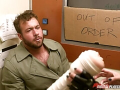 Amerikanisch, Arsch, Grosser schwanz, Blasen, Lecken, Realität, Kurzes haar, Tätowierung