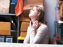 Achterkamer, Sperma shot, Hd, Natuurlijke tieten, Kantoor, Taboe, Tiener, Tieten likken