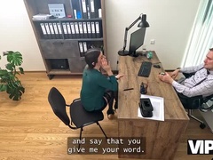 In den arsch, Schönheit, Grosse titten, Braunhaarige, Europäisch, Hardcore, Natürlichen titten, Büro