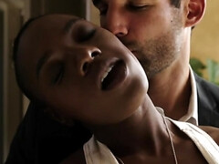 フェラチオ, イく瞬間, 指いじり, 毛深い, 異人種間, なめる, オマンコ, ティーン