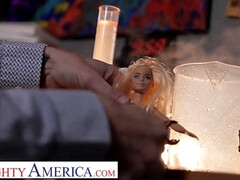 Grosse bite, Gros seins, Blonde, Mixte, Branlette thaïlandaise, Hd, Seins naturels, Orgasme