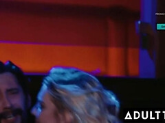 Blonde, Éjaculer dans la bouche, Tir de sperme, Gorge profonde, Hard, Lingerie, Chatte, Réalité