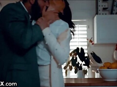 Cunnilingus, Mamada, Morena, Estilo perrito, Besar, Tetas naturales, Coño, Mojado