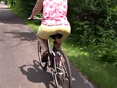 Mooie dikke vrouwen, Billekoek