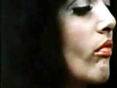 Blonde, Sucer une bite, Brunette brune, Queue, Allemand, Orgie, Maigrichonne, Rétro ancien