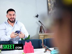 Calvin Hardy & Peter Green teach Just Turned 18 how to deepthroat like a pro in POV