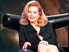 最高, デカパイ, ブロンド, 指いじり, 目瞪口呆, 手コキする, 淫乱熟女, 一人