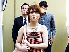 素人, デカチン, 手コキする, 日本人, アウトドア, 公共, ショートヘア, トレイン