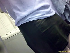 スカートのぞき, のぞき