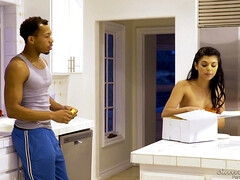 Cul, Noire, Poilue, Interracial, Fille latino, Seins naturels, Chatte, Nénés