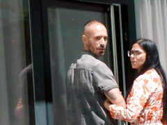 Grosse bite, Sucer une bite, Brunette brune, Queue, En levrette, Branlette thaïlandaise, Hd, Actrice du porno