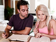 Bedriegen, 1 man 2 vrouwen, Handbeurt, Hardcore, Moeder die ik wil neuken, Kut duiken, Tatoeage, Tiener