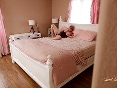 Vollbusig, Verrückt, Masturbation, Mutti, Orgasmus, Stiefmutter, Titten, Nass