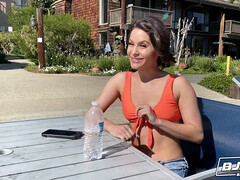 Pijpbeurt, Bruinharig, Diep in de keel, Lul, Hd, Klein, Gezichtspunt, Tieten likken