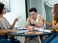 Cunnilingus, Rubia, Mamada, Estilo perrito, Pajear, Adolescente, Trio, Tetas