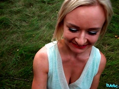 Grosse bite, Blonde, Gorge profonde, Talons, Argent, Pov, Fessée, Tatouage