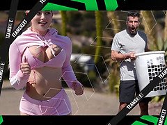 Gros seins, Éjaculer dans la bouche, 2 femmes 1 homme, Énorme, Léchez, Chatte, Belle mère, Plan cul à trois