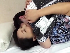 Enthousiasteling, Kont, Rondborstig, Classisch, Schattig, Rijpe lesbienne, Orgasme, Kut duiken