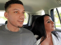 Amateur, Salle de bains, Belle grosse femme bgf, Grosse bite, Gros seins, Fille latino, Masturbation, Seins naturels