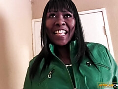 Africain, Amateur, Gros seins, En levrette, Hd, Fait maison, Mère que j'aimerais baiser, Réalité