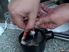 美人, ブロンド, エロ熟女, オナニー, 熟年, 淫乱熟女, 母, 現実