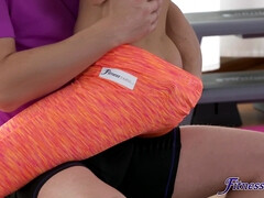 Nana, Sucer une bite, En levrette, Européenne, Chatte, Réalité, Sport, Gicler