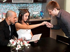 お尻, ブロンド, フェラチオ, バック, フェティッシュ, 手コキする, キッチン, ティーン