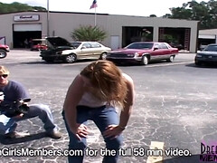 Grosse titten, Flashen, Lingerie, Öffentlich, Realität, Rotschopf, Titten, Vintage