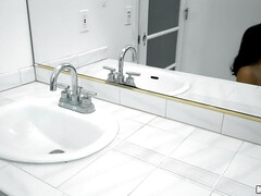 Enthousiasteling, Badkamer, Grote mammen, Blond, Bedriegen, Keuken, Doordringend, Zuigen