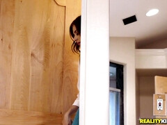 Culo, Cuarto de baño, Mamada, Engañando, Corridas, Pies, Madres para coger, Coño