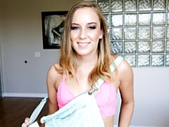 Grosser arsch, Grosser schwanz, Blasen, Hundestellung, Natürlichen titten, Jungendliche (18+), Titten