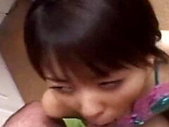 18 ans, Asiatique, Sucer une bite, Faciale, Hard, Japonaise, Pov, Adolescente
