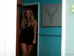 18, デカチン, ブロンド, フェラチオ, ヒール, 怪物, タトゥー, ティーン