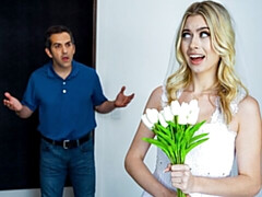 Cul, Grosse bite, Blonde, Sucer une bite, En levrette, Seins naturels, Maigrichonne, Adolescente