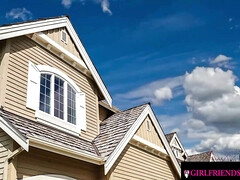 Большие сиськи, Брюнетки, Сидя на лице, Пальцем, Лесбиянка, Милф, Киски, Влажная