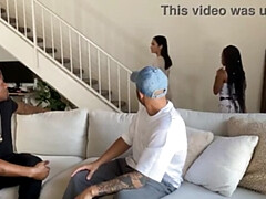 Verga grande, Bisexual, Negro, Estilo perrito, Cuadrupleta, Pajear, Tatuaje, Mojado