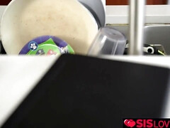 Peter and Bess makes some money through fantastic movies (Peter Green, Bess Orb)