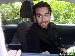 Lécher le cul, Cul à la bouche, Gros seins, Noire, Sucer une bite, En levrette, Hd, Nénés