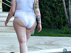 ビキニ, 茶髪の, ヒール, オナニー, アウトドア, プール, 一人, パイ刷り